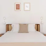 Spacious 6-bedroom W/ Sunny Terrace In 4* Lisboa