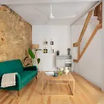 Vendégház Spacious 6-bedroom W/ Sunny Terrace In 4*