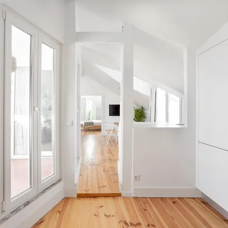 펜션 Joivy Big 6br House With Terrace In Santa Catarina 리스본