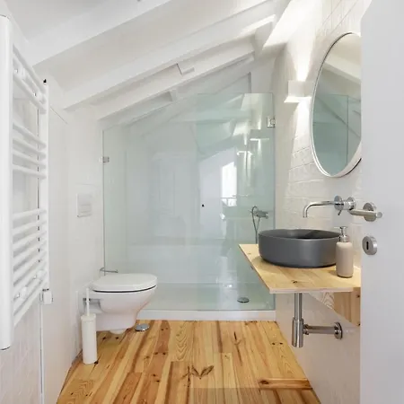 펜션 Joivy Big 6br House With Terrace In Santa Catarina 리스본