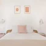 Maison d'hôtes Spacious 6-Bedroom Apt With Sunny Terrace In Lisbon