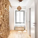 Spacious 6-Bedroom Apt With Sunny Terrace In Lisbon Maison d'hôtes Lisboa